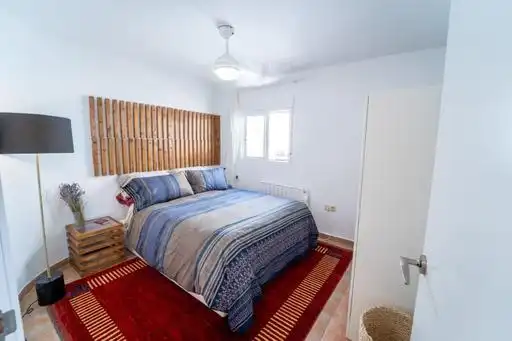Habitación de Piso de alquiler en Alicante / Alacant con Aire acondicionado, Terraza y Amueblado