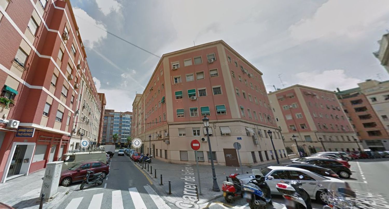 Vista exterior de Piso en venta en  Valencia Capital