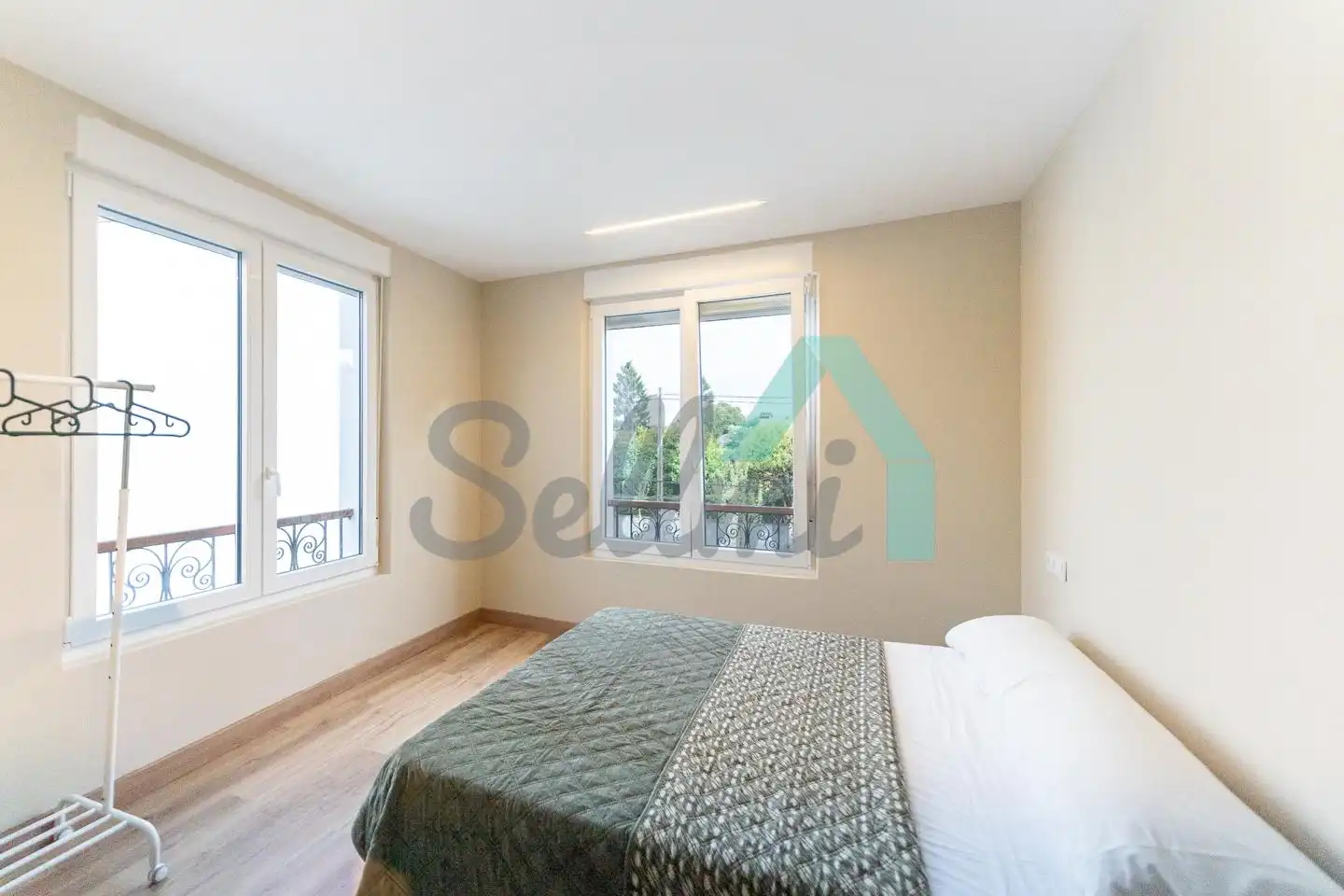Bedroom of Houses for rent in Gijón   with Heating, Private garden and Terrace