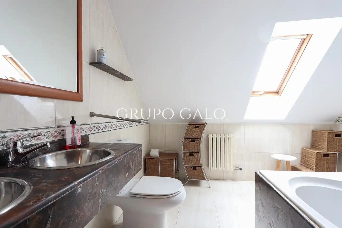 Bany de Dúplex de lloguer en Vigo  amb Calefacció i Parquet