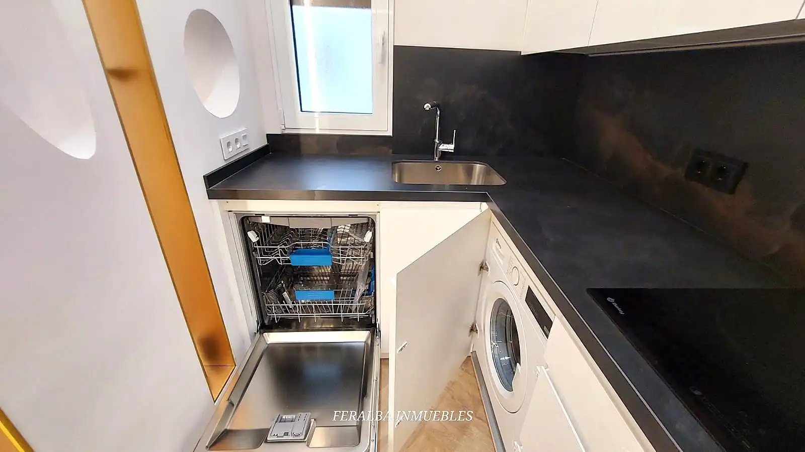 Cocina de Piso en venta en Madrid con Amueblado