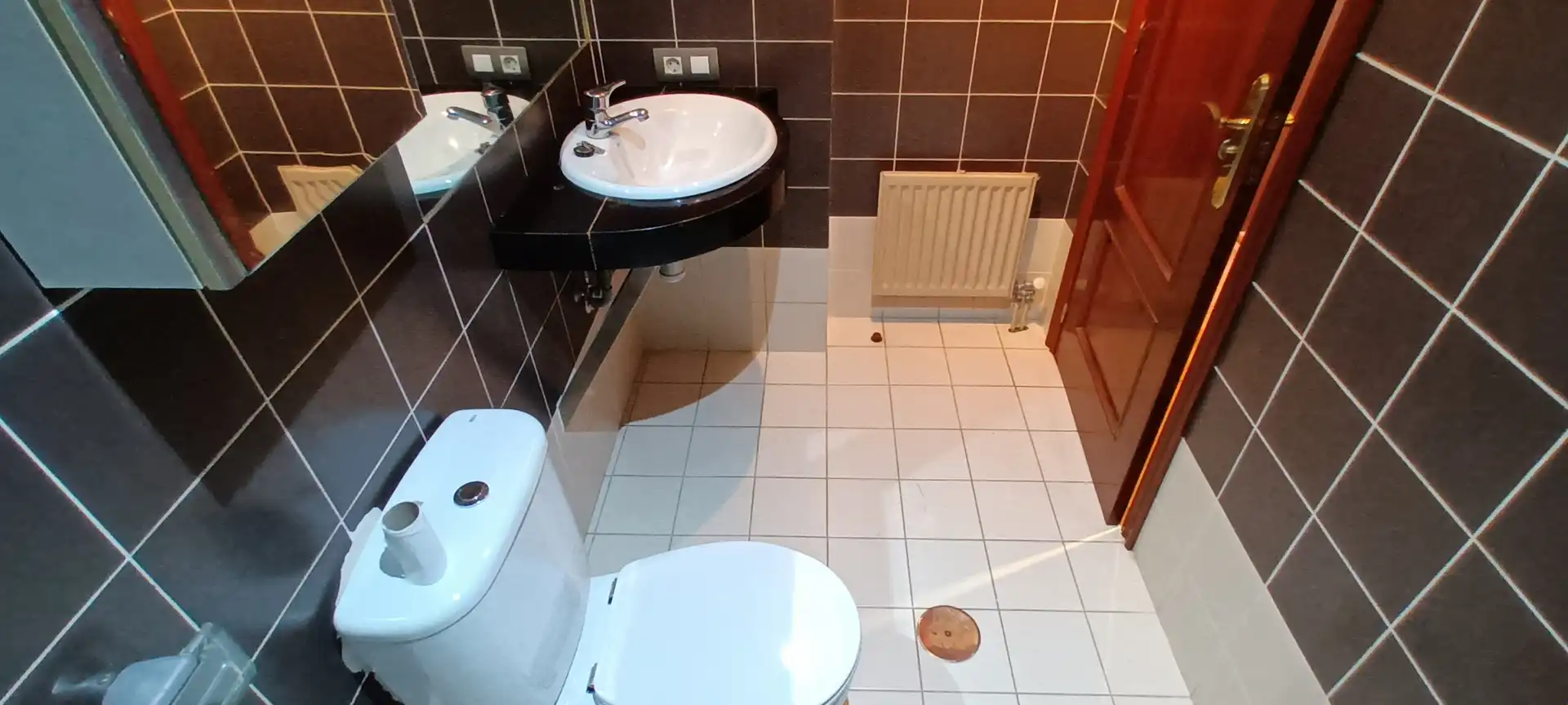 Bathroom of Flat for sale in Vigo   with Storage room and Balcony