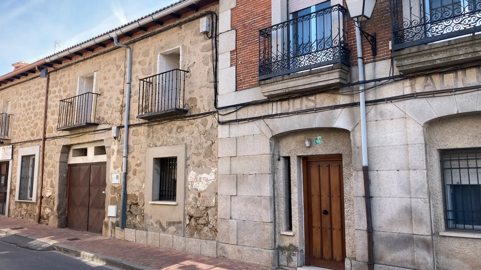 Vista exterior de Casa o chalet en venta en Villa del Prado con Calefacción, Jardín privado y Terraza