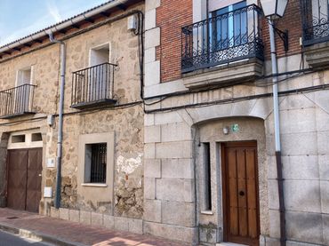 Casa con jardín en venta en Avenida de España 13