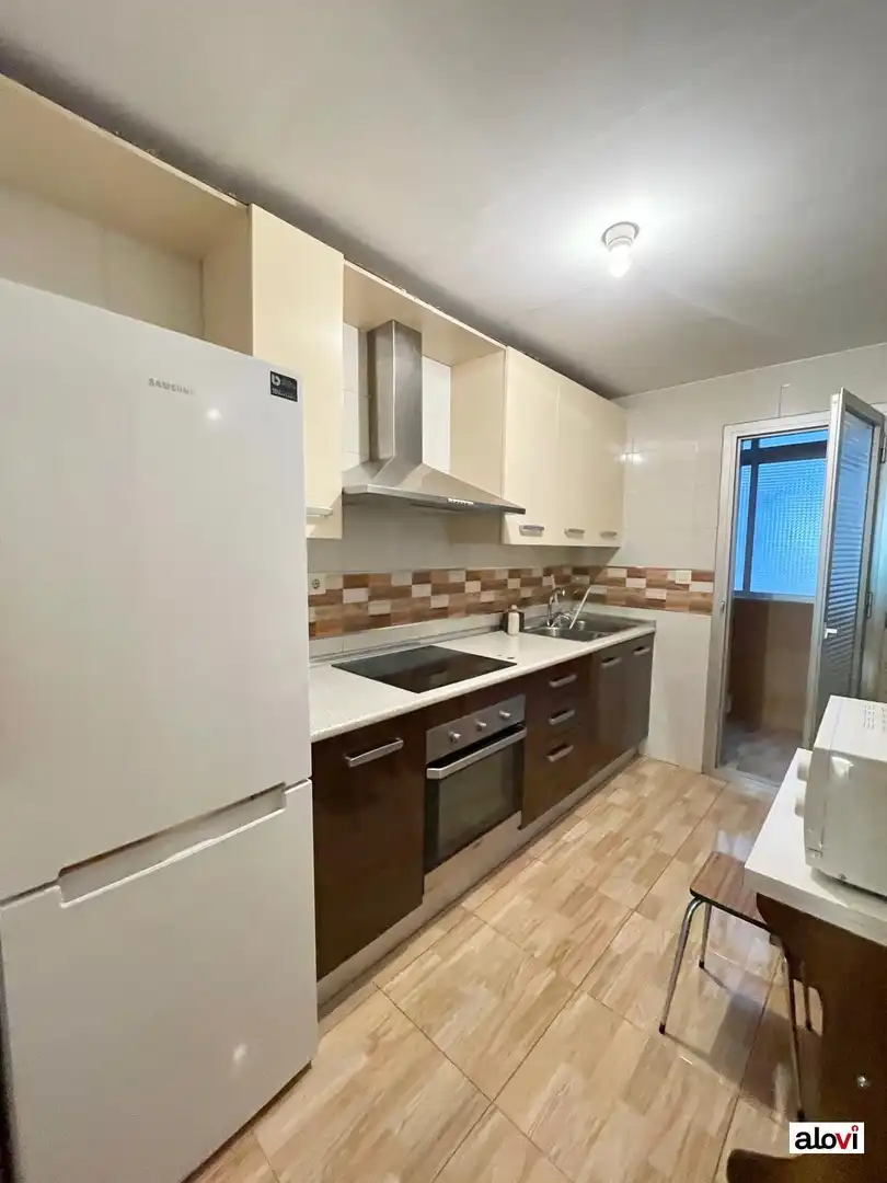 Appartamento con terrazza in affitto a Beiro, imagen 12
