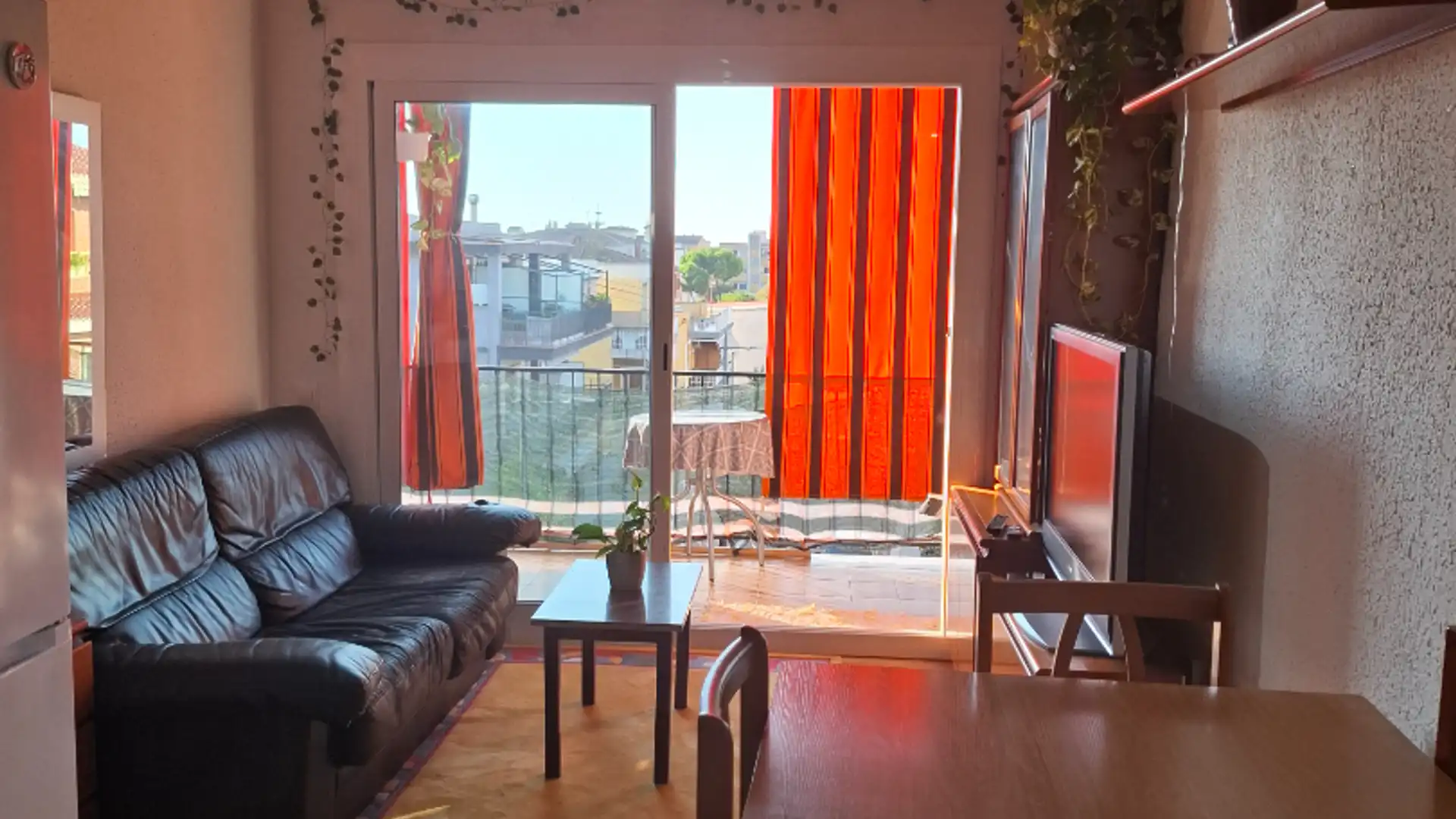 Habitación de Ático en venta en Calafell con Trastero y Horno