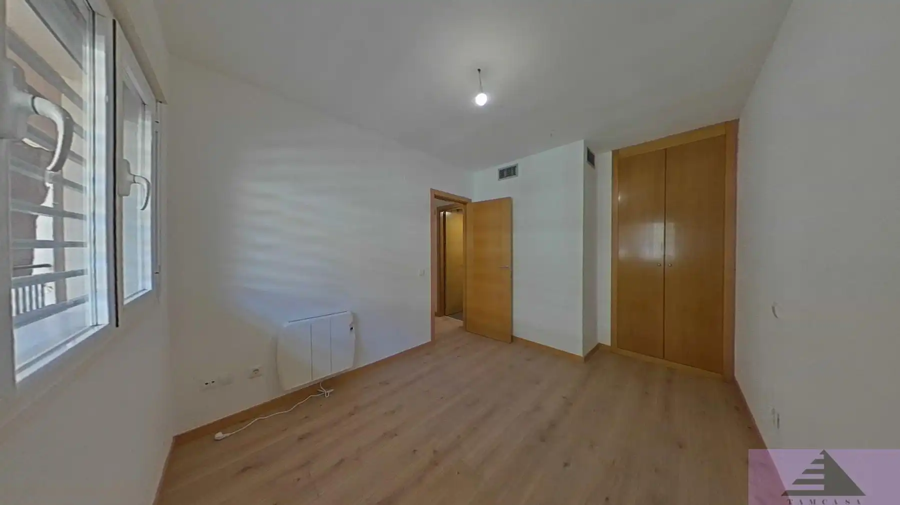 Bedroom of Flat for sale in Aranjuez  with Air Conditioner, Heating and Storage room