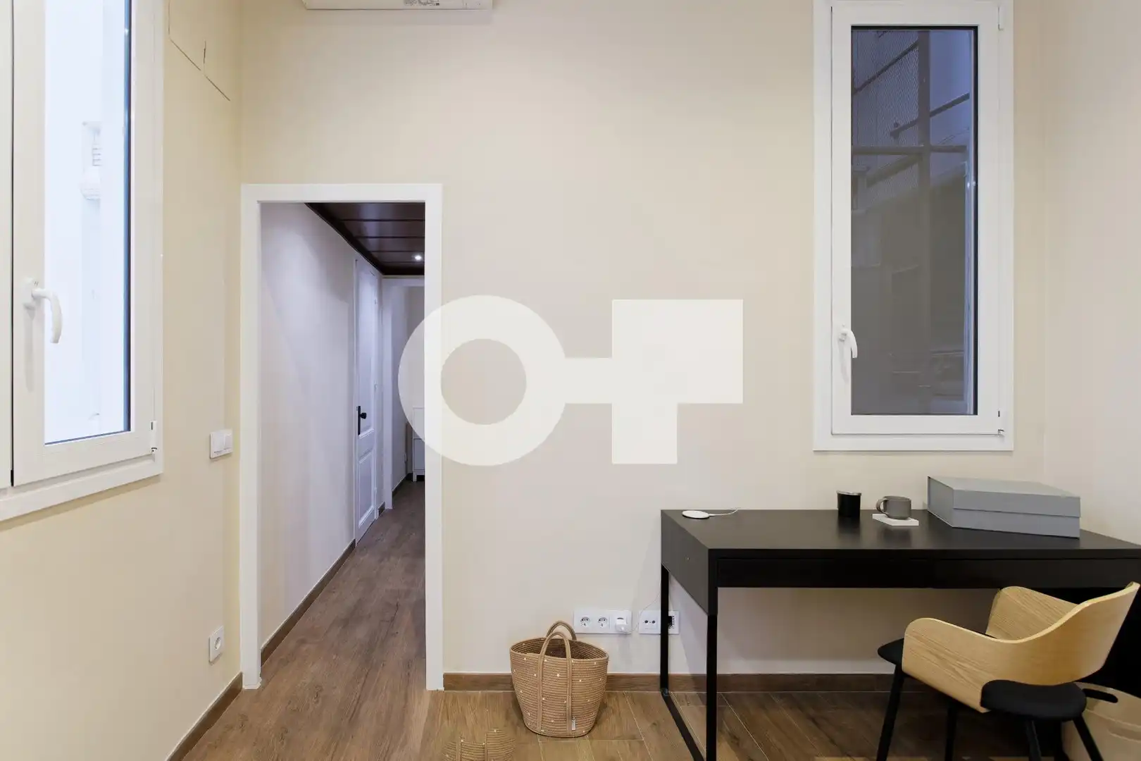 Piso con terraza en venta en Carrer Carrer Consell de Cent, imagen 16