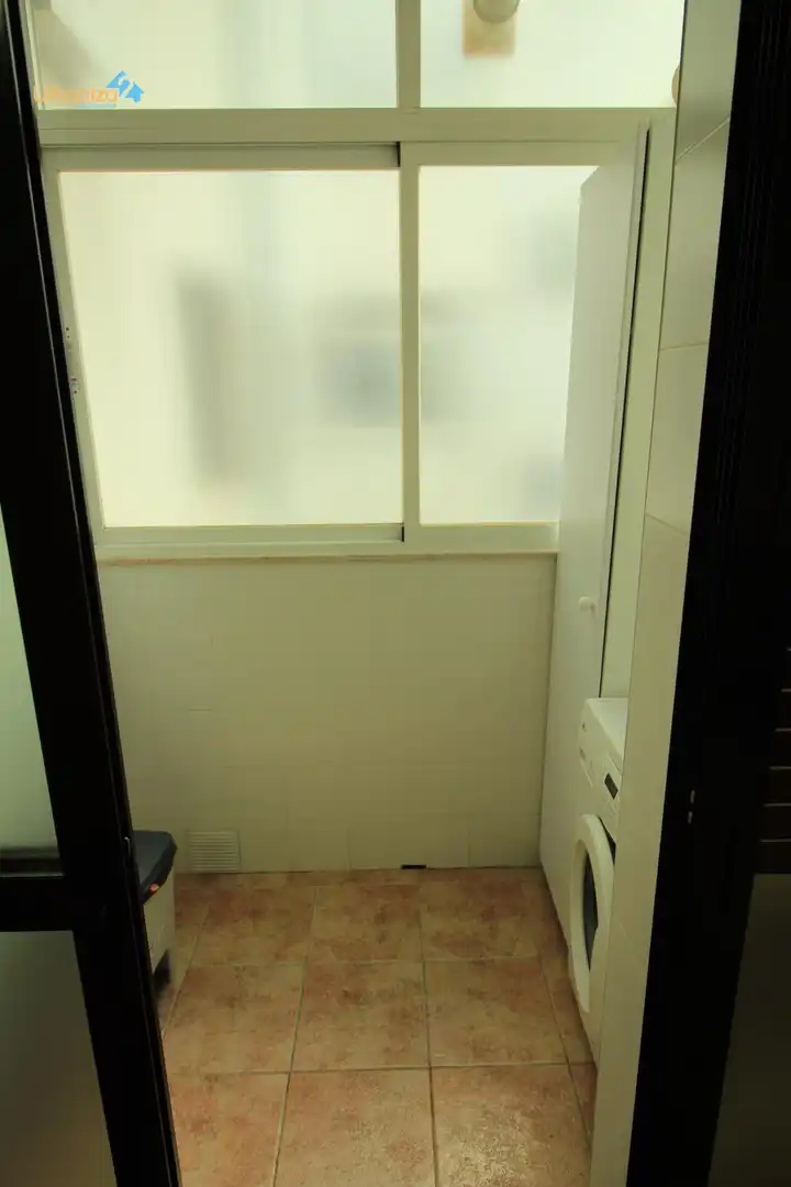 Flat with lift for sale in Calle HIERBABUENA LA, imagen 13