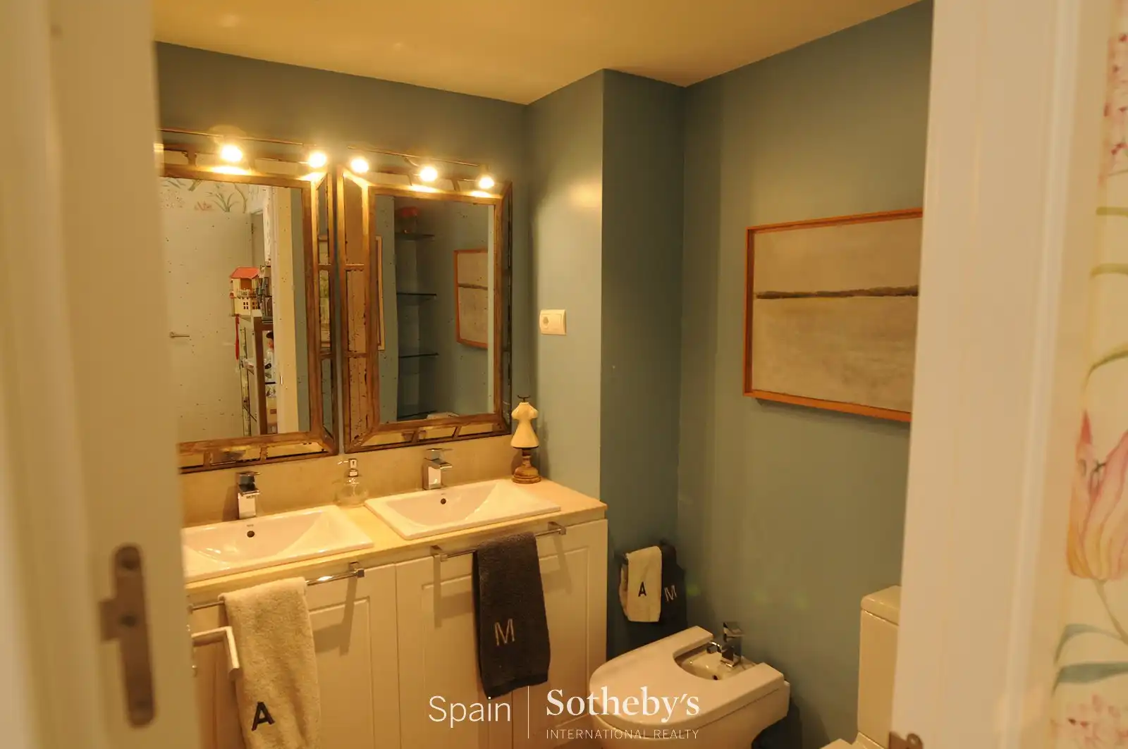 Baño de Apartamento en venta en La Moraleja con Aire acondicionado, Terraza y Trastero