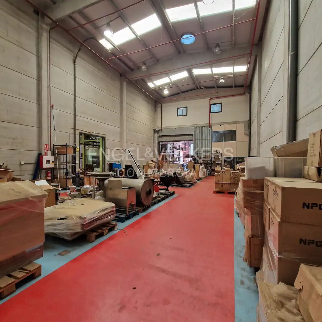 Nave industrial en venta en Sant Andreu de la Barca, imagen 8