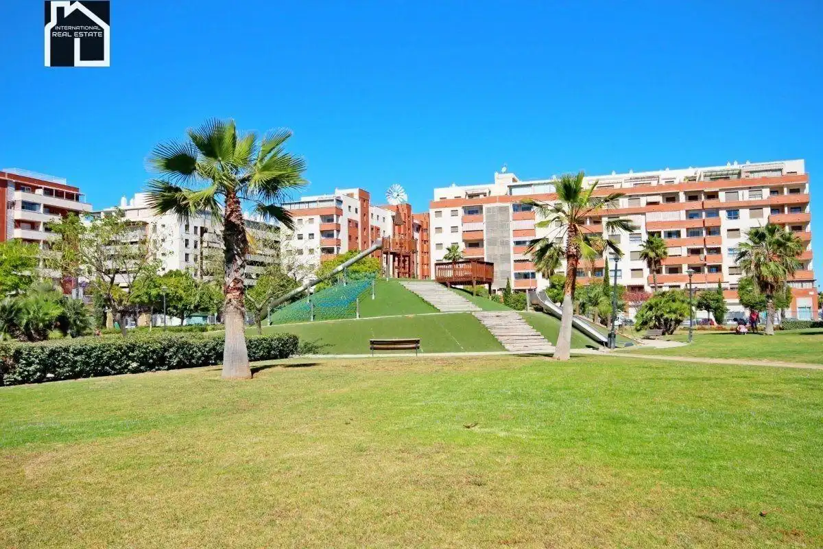 Exterior view of Attic for sale in Málaga  with Air Conditioner, Heating and Private garden