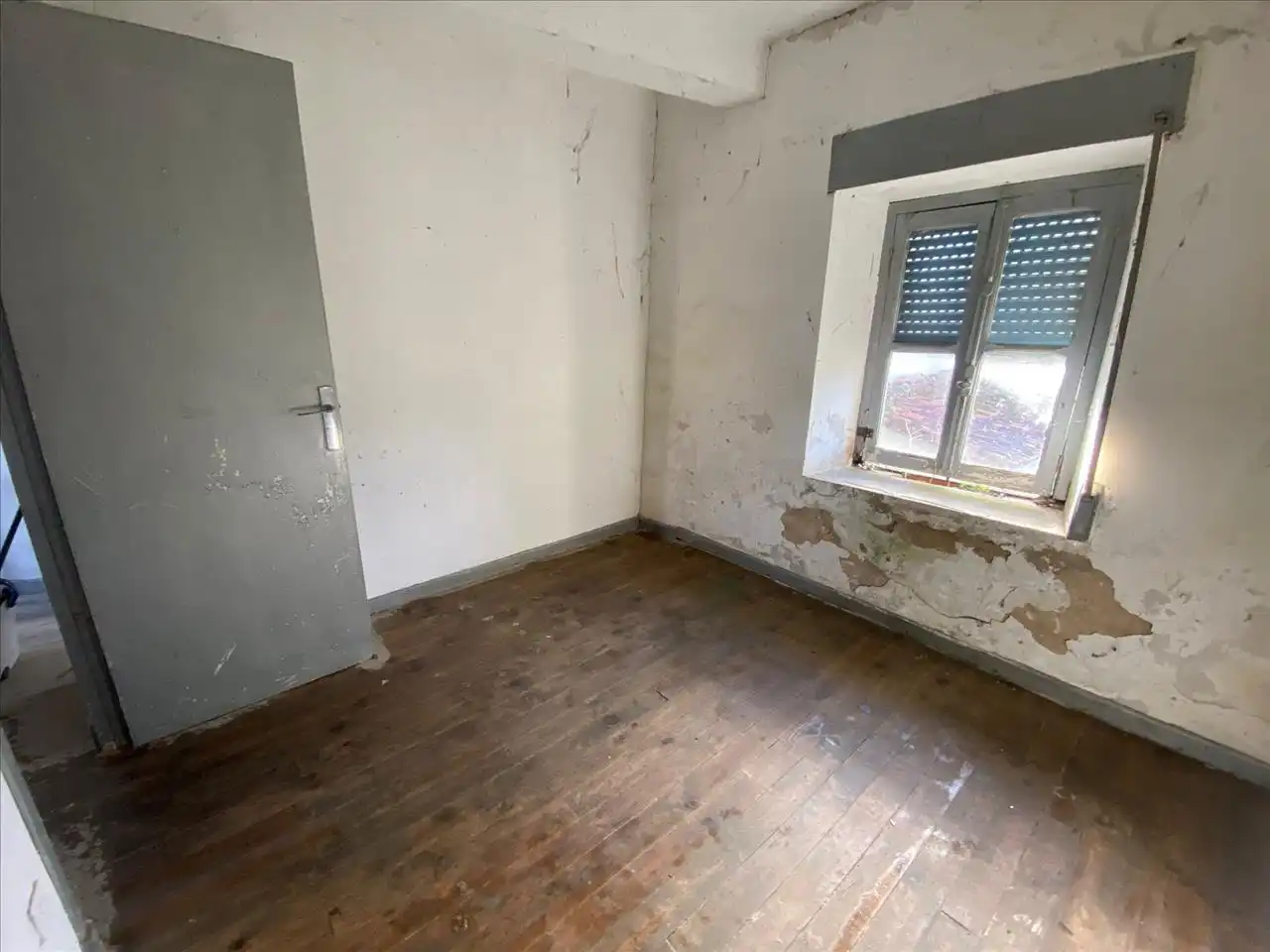 Schlafzimmer von Erdgeschoss zum Verkauf in Hazas de Cesto