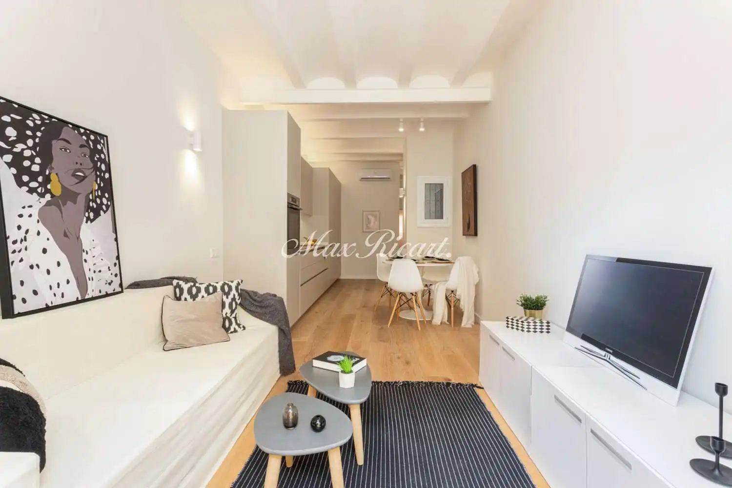Living room of Flat for sale in Barcelona  with Air Conditioner, Heating and Balcony