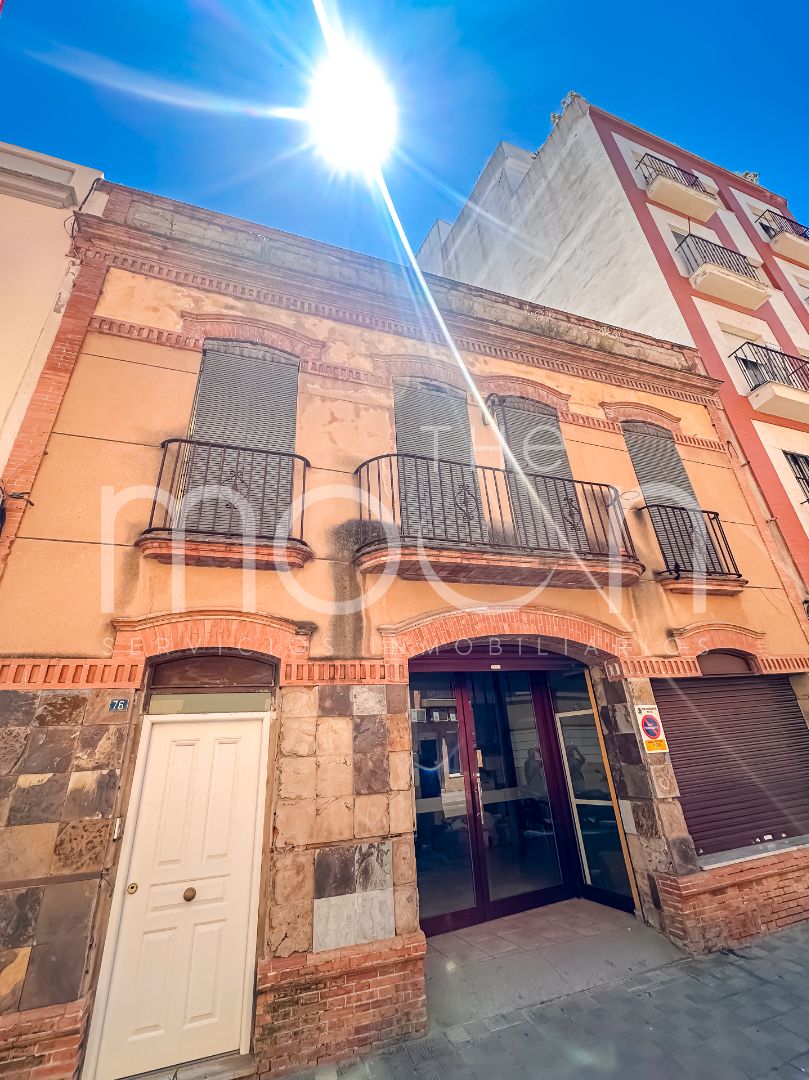 Vista exterior de Casa adosada en venda en  Huelva Capital amb Aire condicionat i Balcó