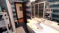 Bathroom of Flat for sale in Eibar  with Terrace