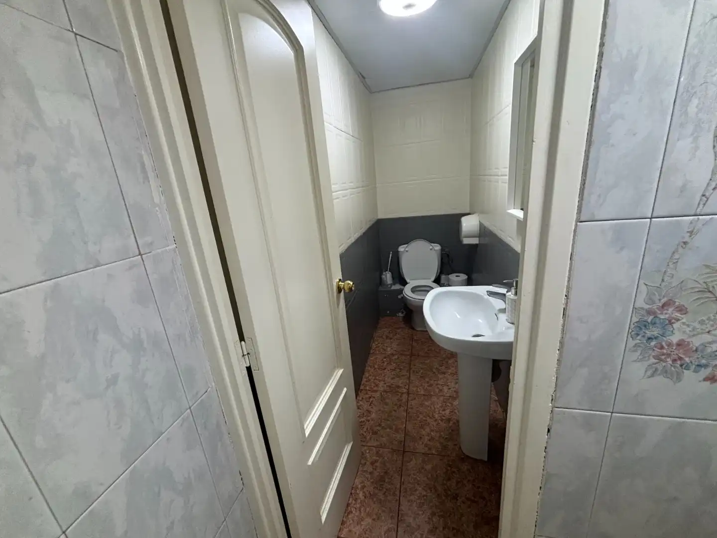 Business premises for transfer in Sants - Montjuïc, imagen 24