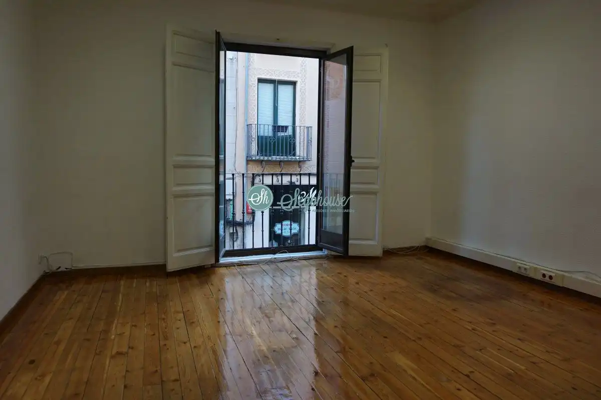 Habitación de Piso en venta en Segovia con Calefacción, Parquet y Terraza