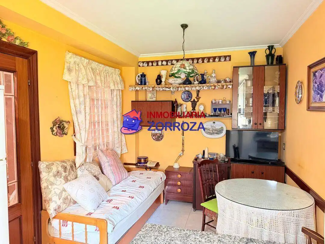 Sala de estar de Piso en venta en Barakaldo  con Calefacción