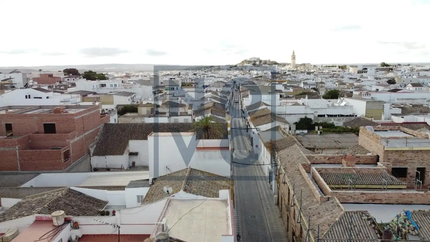 Vista exterior de Casa o xalet en venda en Lebrija amb Terrassa