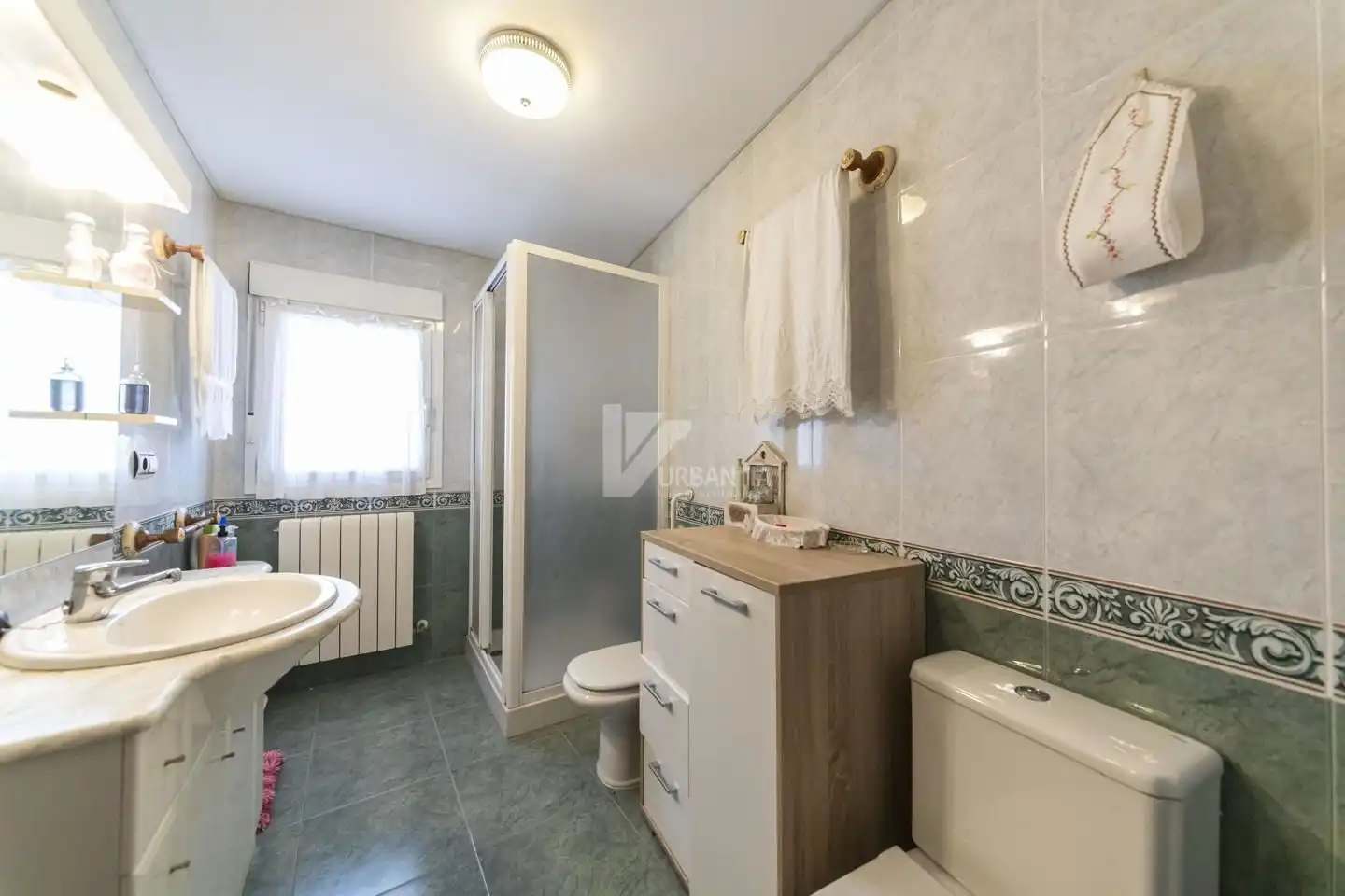 Baño de Casa o chalet en venta en Miranda de Arga con Aire acondicionado, Calefacción y Jardín privado