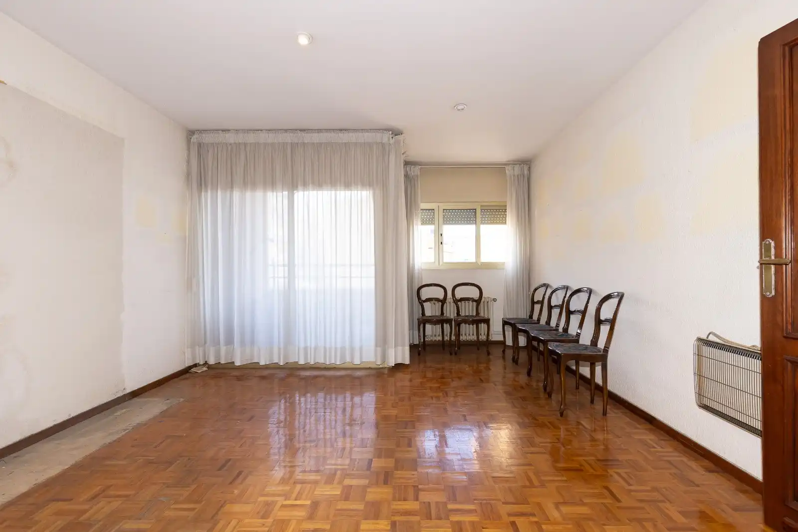 Comedor de Piso en venta en Tarragona con Calefacción, Parquet y Terraza
