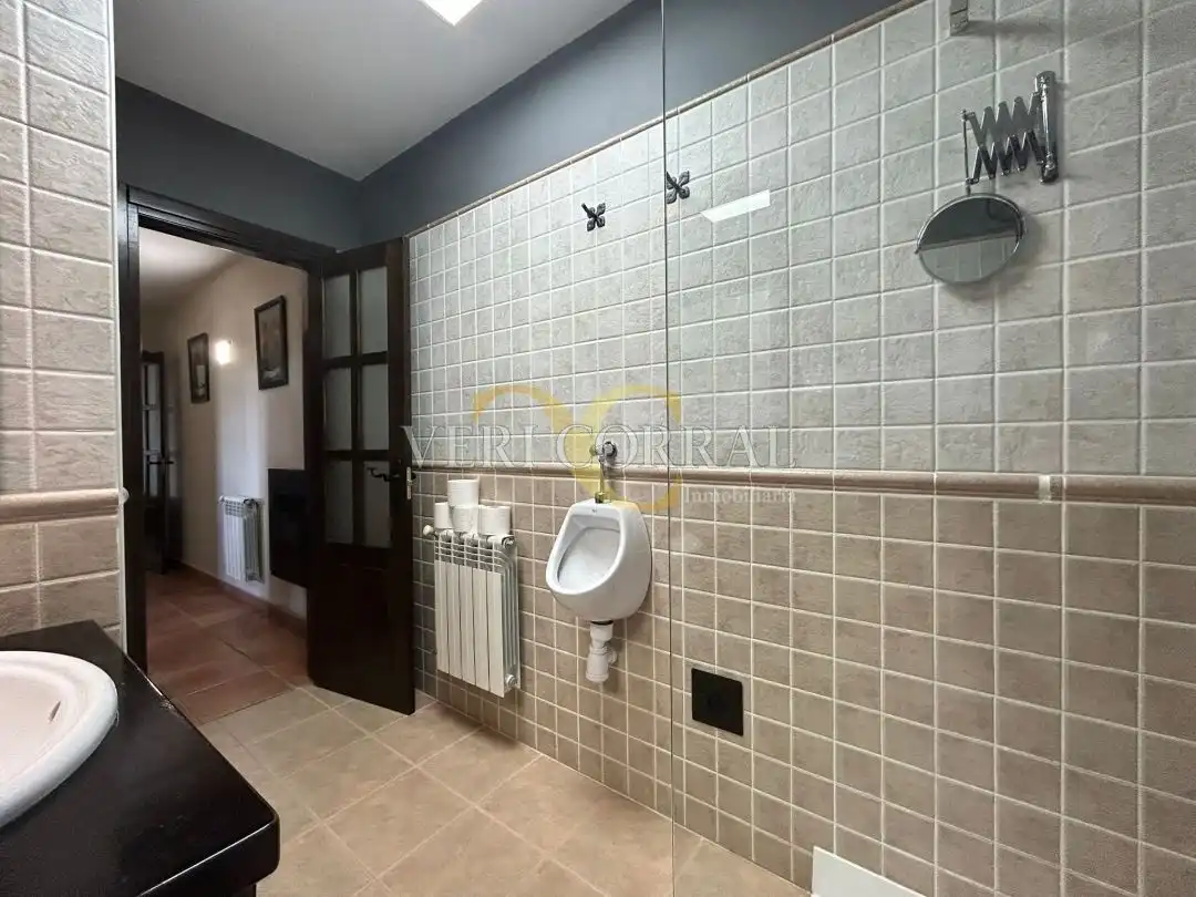 Baño de Casa o chalet en venta en Llanes con Calefacción, Jardín privado y Terraza