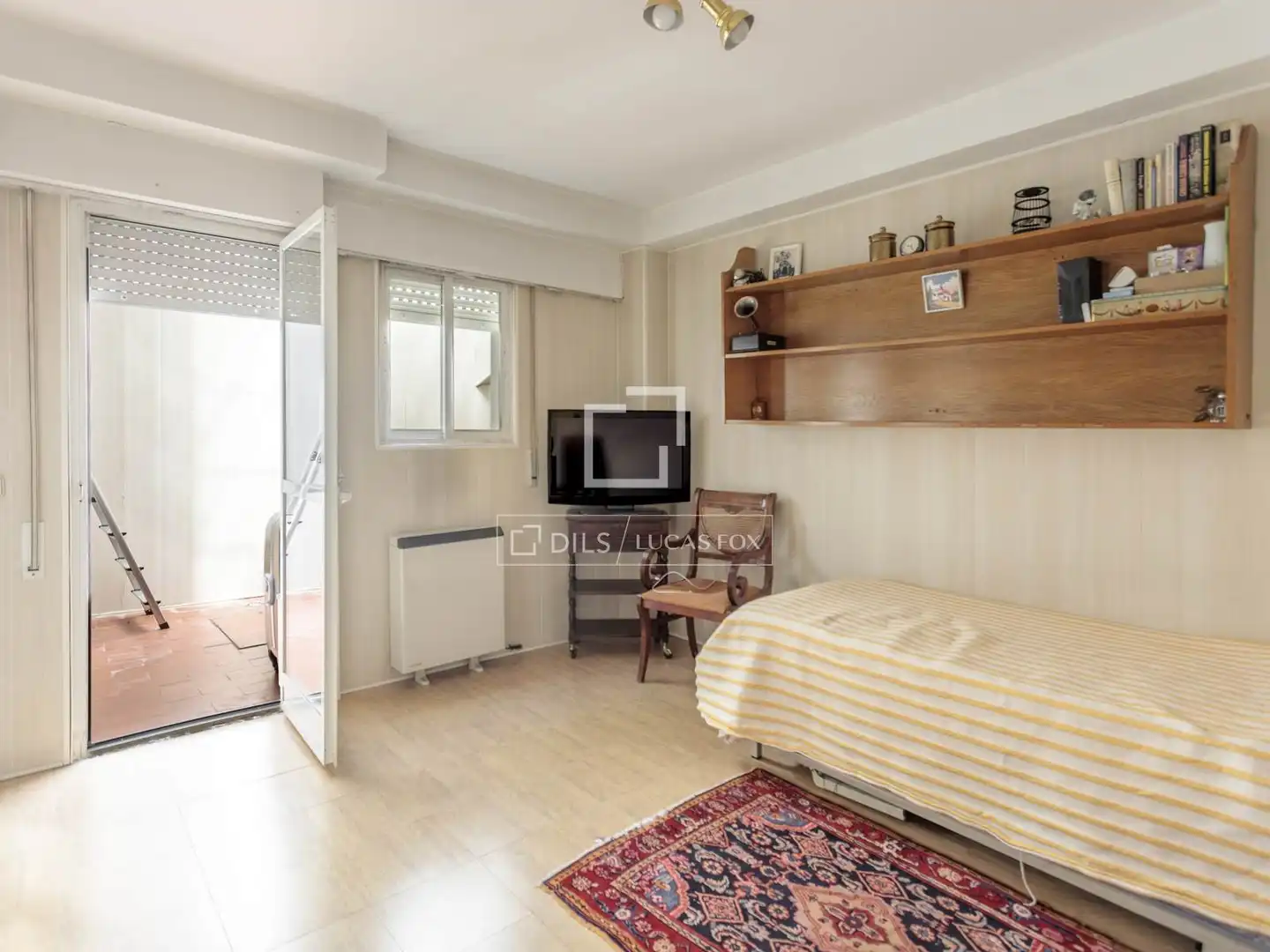 Dormitori de Casa o xalet en venda en Madrid amb Aire condicionat, Calefacció i Moblat