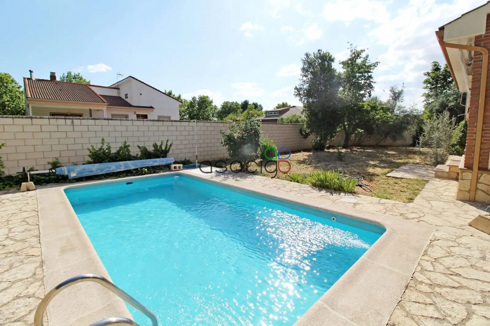 Swimming pool of Houses for sale in Cabanillas del Campo  with Heating and Swimming Pool