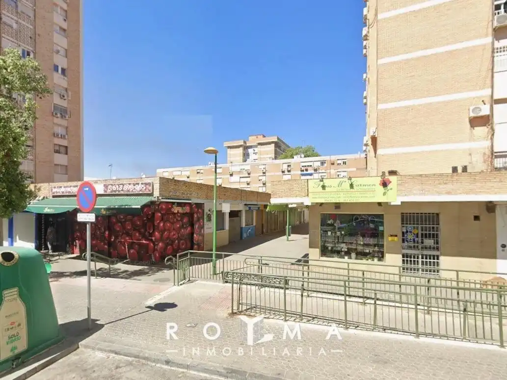 Locale commerciale in vendita a Cerro - Amate, imagen 2
