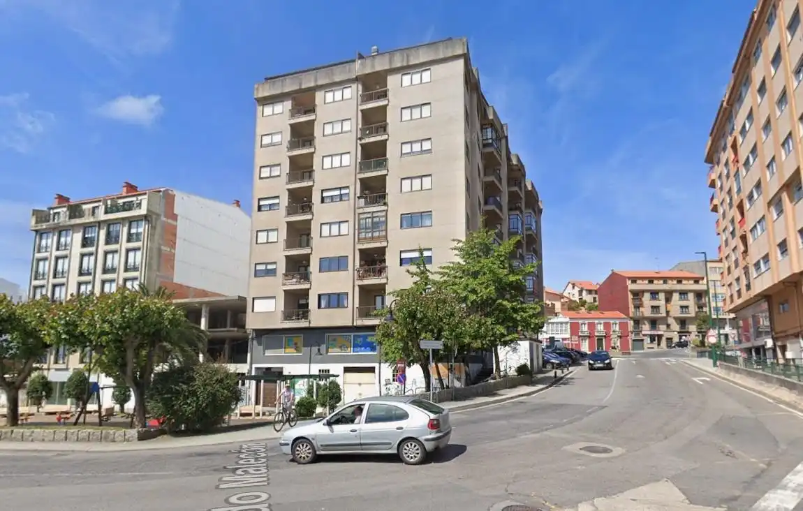 Vista exterior de Piso en venta en Ribeira