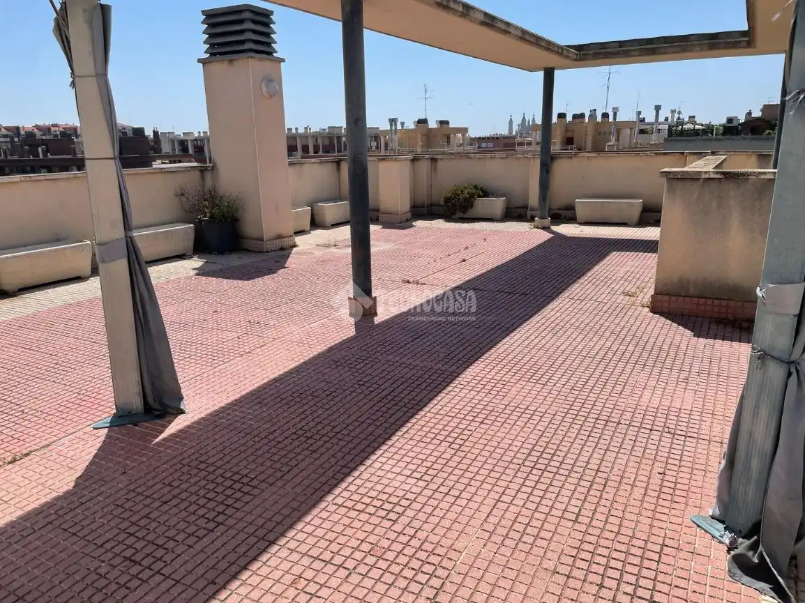 Terrassa de Pis de lloguer en Zaragoza amb Calefacció