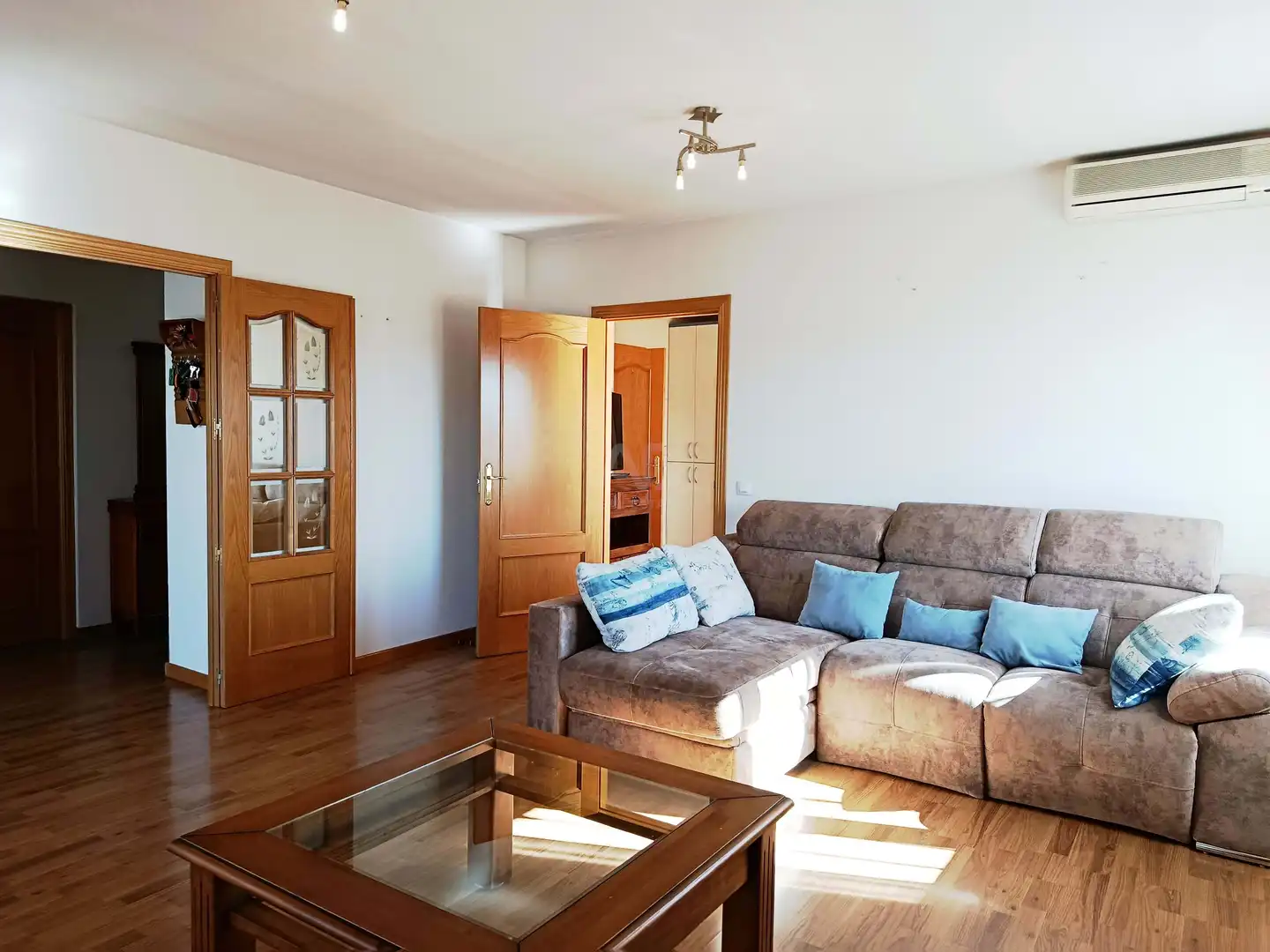 Living room of Houses for sale in Meco  with Air Conditioner, Heating and Terrace