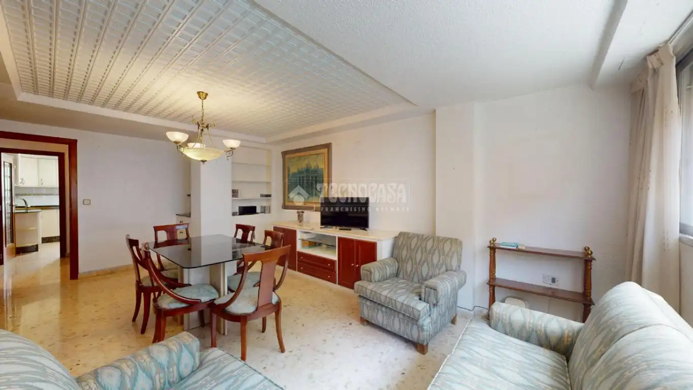 Living room of Flat for sale in Valencia  with Air Conditioner and Balcony
