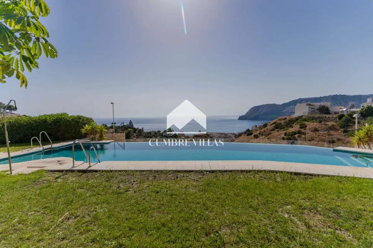 Jardín de Casa adosada en venta en Almuñécar con Terraza, Trastero y Internet