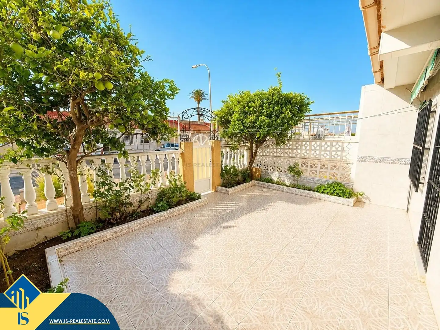 Bungalow en venta en Zona Carrefour - Urbanizaciones, imagen 2