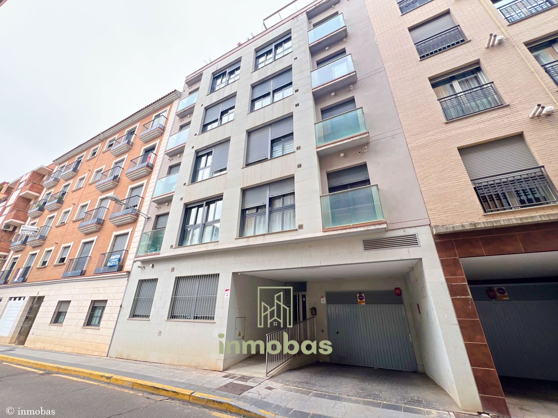 Exterior view of Apartment for sale in Badajoz Capital  with Air Conditioner and Heating