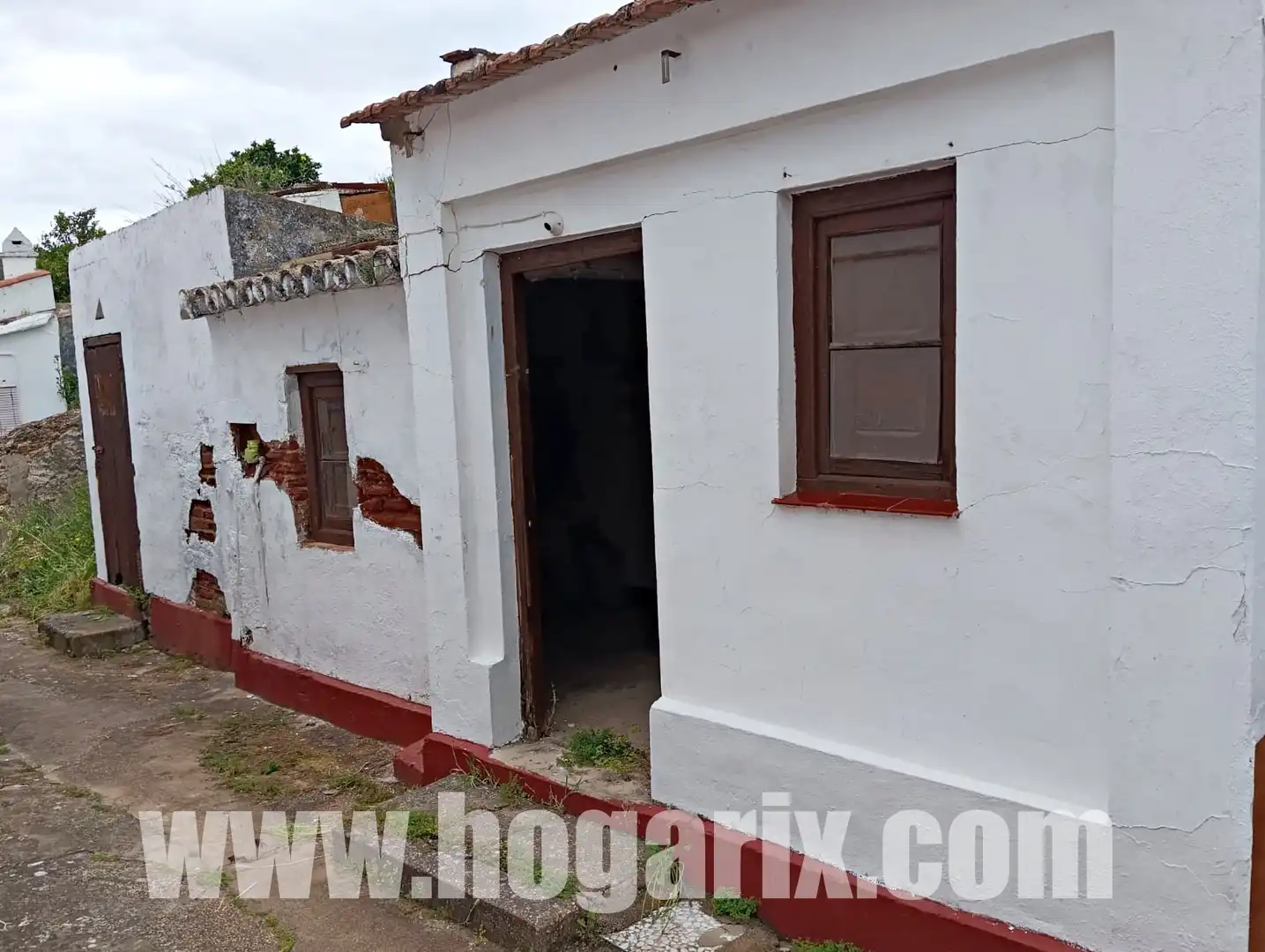 Exterior view of Detached homes for sale in La Zarza - Perrunal
