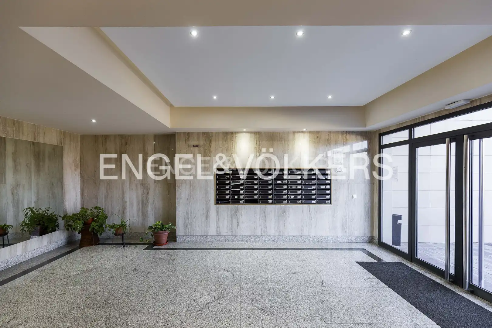Lofts for sale in Madrid  with Air Conditioner, Heating and Swimming Pool