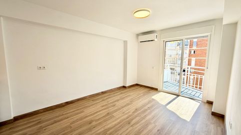 Foto 5 de Piso en venta en Calle Luis Vives, 1, Solymar, Benalmádena