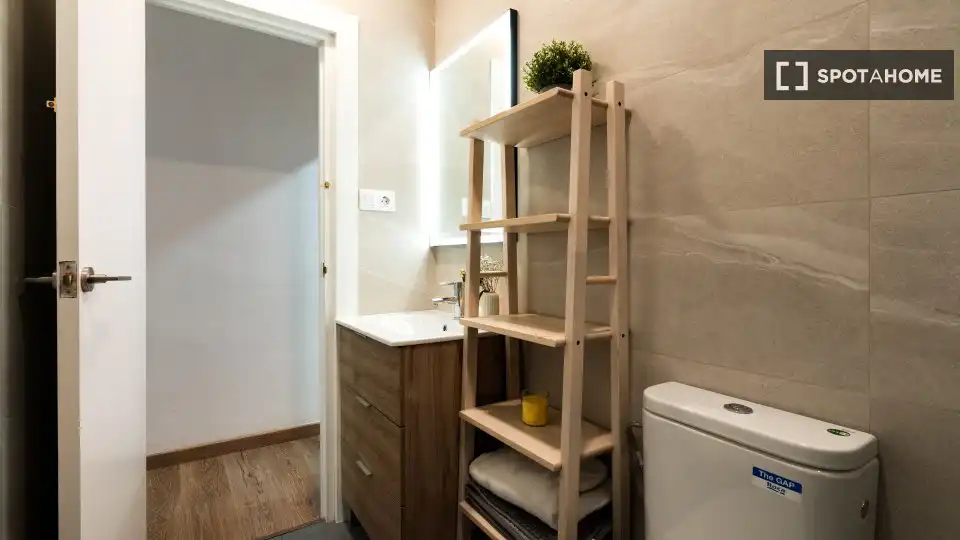 Zimmer in Eixample
