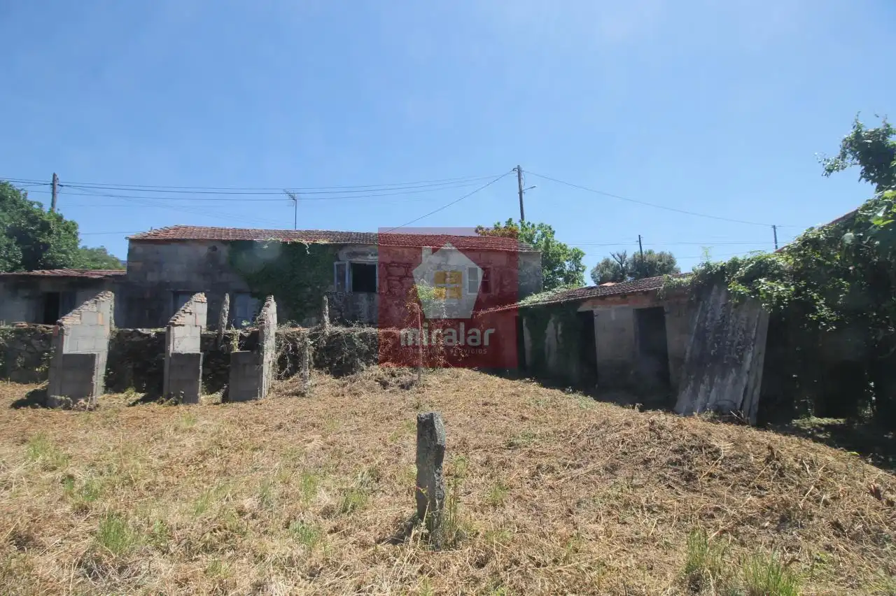 Casa o xalet en venda en As Neves   amb Calefacció i Jardí privat