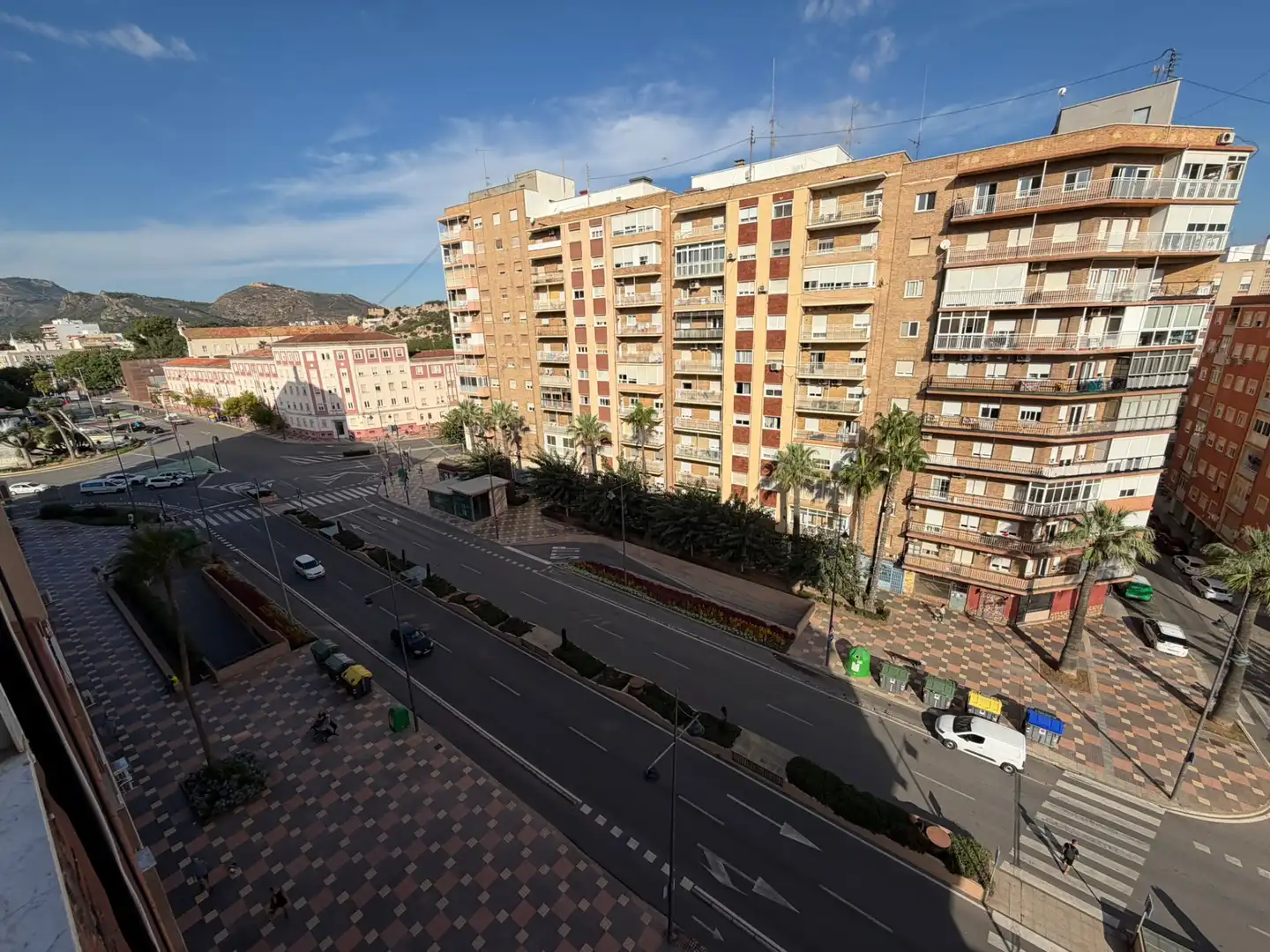 Pis amb terrassa de lloguer a Avenida de América 3