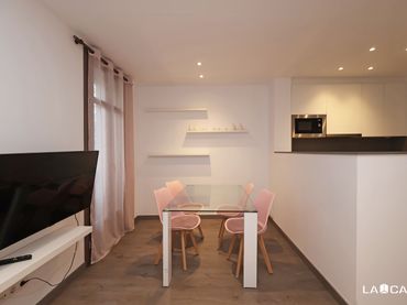 Appartamento con balcone in vendita a Eixample