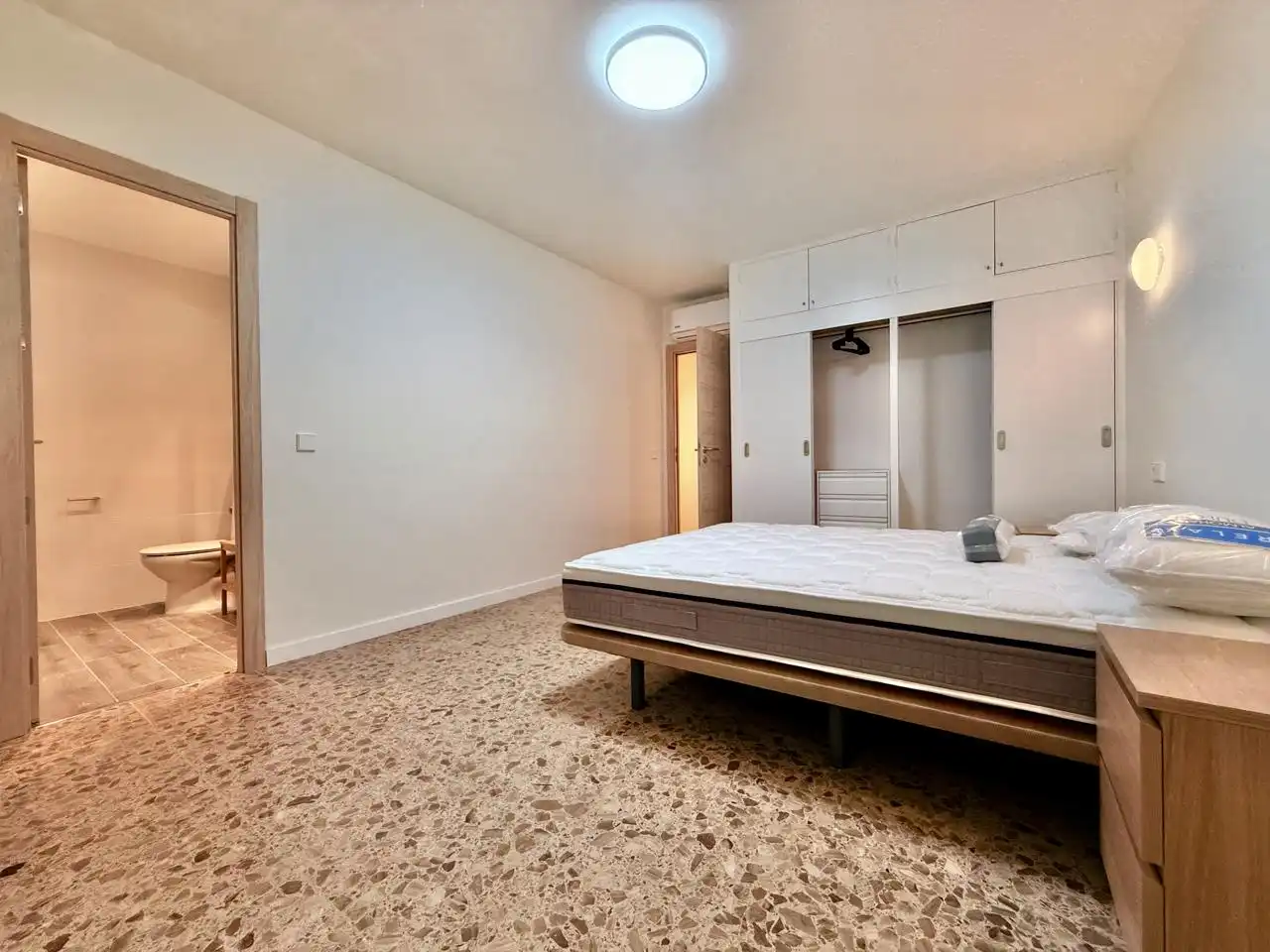 Habitación en Marquès de Fontsanta, Marquès de Fontsanta