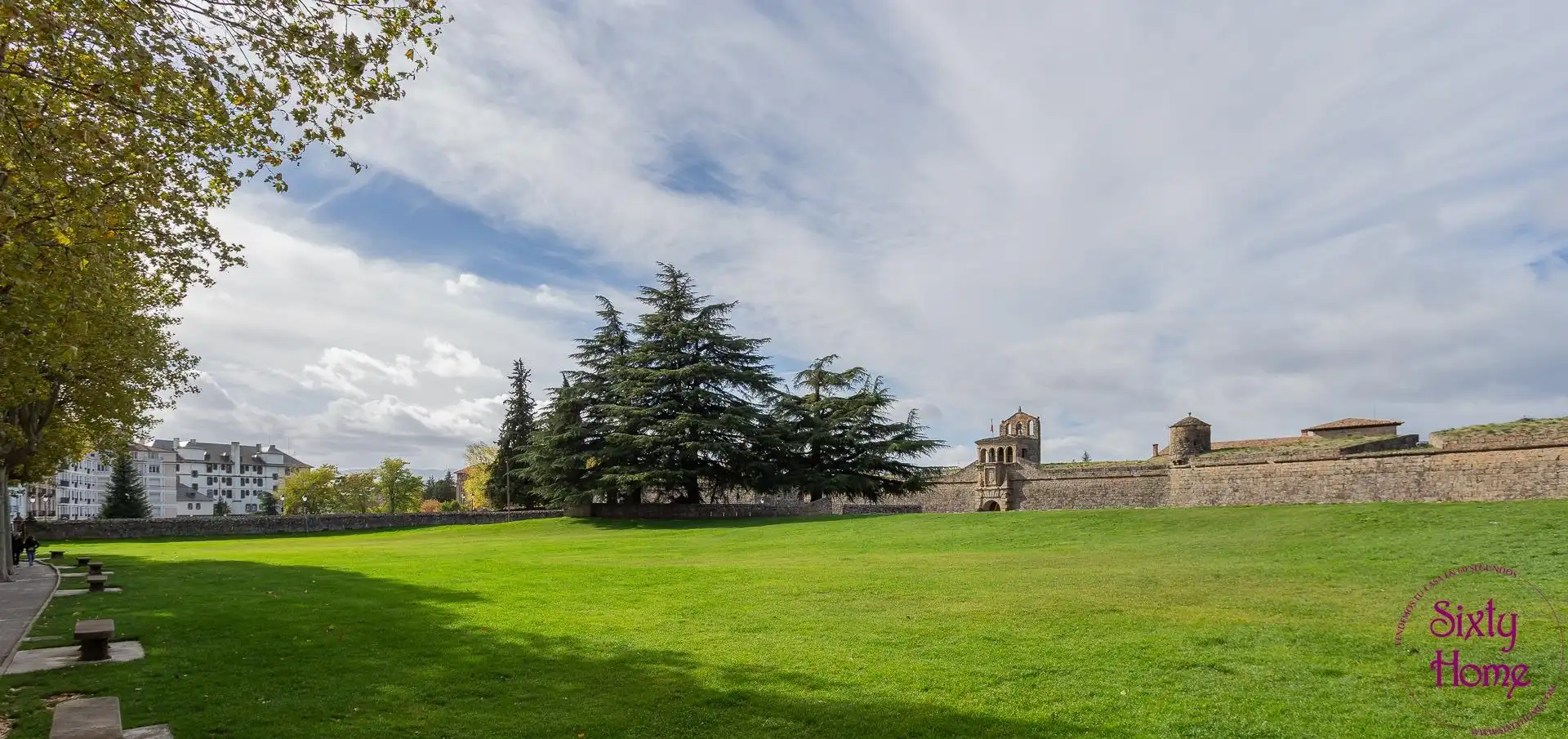 Vista exterior de Piso en venta en Jaca con Aire acondicionado, Calefacción y Parquet