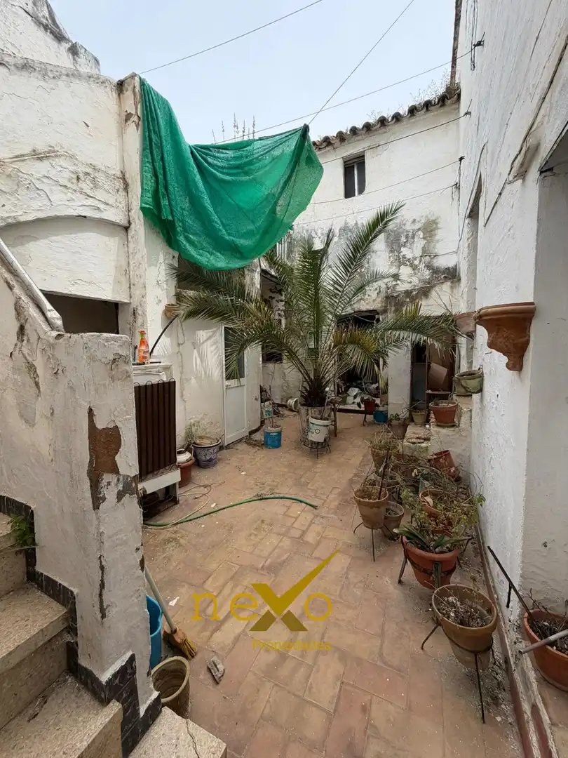 Vista exterior de Casa o chalet en venta en Carmona