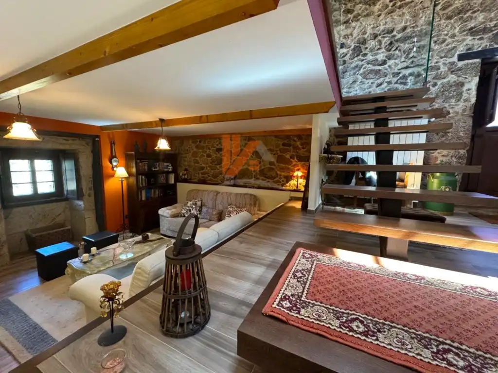 Sala de estar de Casa o chalet en venta en A Estrada  con Jardín privado, Horno y Balcón