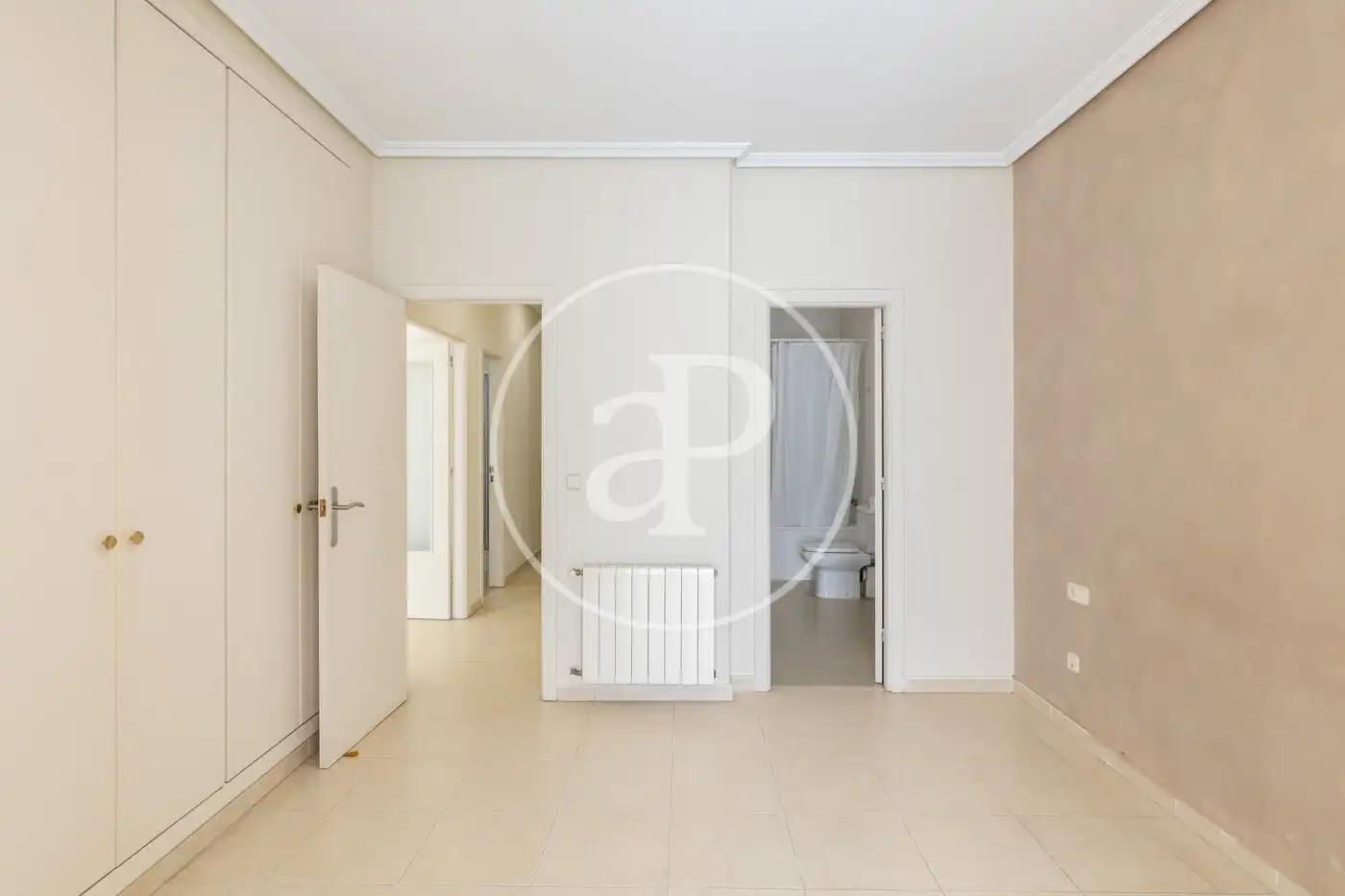 Wohnung zur Miete in Valencia mit Klimaanlage und Heizung