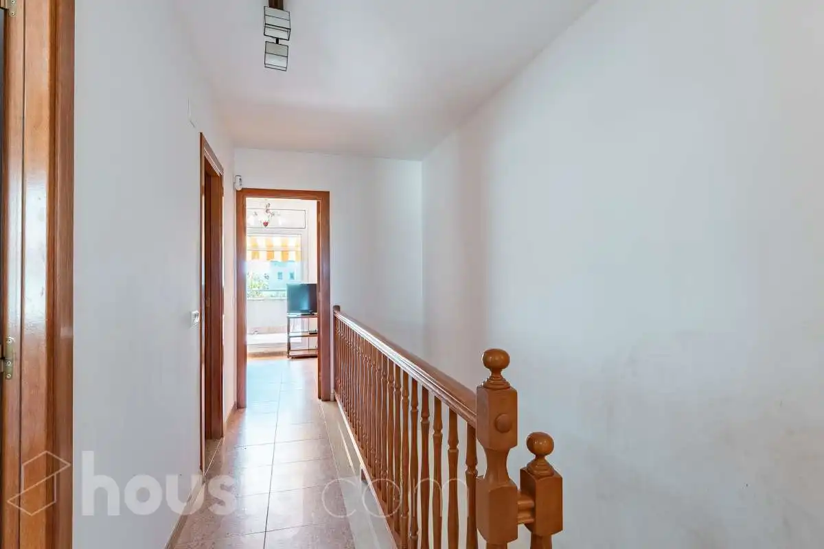 Haus mit Pool zum Verkauf in Calle Poeta Rafael Alberti ., imagen 40